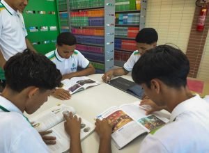 pesquisa-revela-que-menos-de-40%-dos-alunos-valorizam-professor