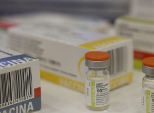 fiocruz-e-ufmg-firmam-parceria-para-expandir-centro-de-vacinas