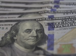 dolar-fecha-abaixo-de-r$-5,40-pela-primeira-vez-em-11-dias