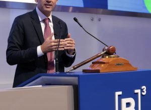 porto-de-sao-sebastiao-sera-leiloado-ate-abril-de-2026,-diz-ministro