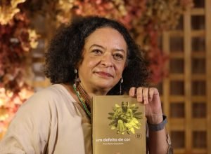 a-primeira:-ana-maria-goncalves-toma-posse-na-abl-nesta-sexta-(7)