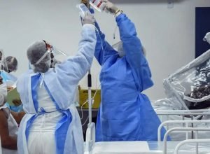 enfermagem:-setor-publico-concentra-61,9%-dos-vinculos-profissionais