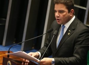 mendes-suspende-julgamento-de-governador-do-acre-no-stj-por-15-dias