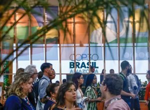 manifestacoes-aumentam-na-cop30-com-reta-final-de-negociacoes