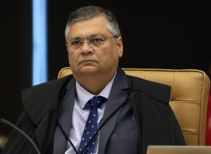 stf-tem-dois-votos-para-manter-execucao-de-penas-da-trama-golpista