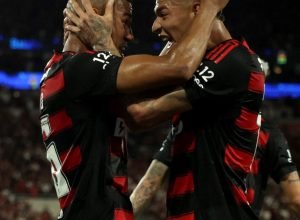 flamengo-derrota-ceara-e-coroa-ano-magico-com-titulo-brasileiro