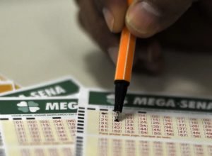 mega-sena-acumula-novamente-e-premio-principal-vai-para-r$-44-milhoes