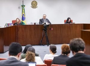 trama-golpista:-por-unanimidade,-stf-condena-cinco-reus-e-absolve-um