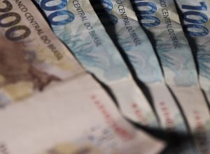 mercado-reduz-previsao-de-inflacao-para-4,32%-em-2025