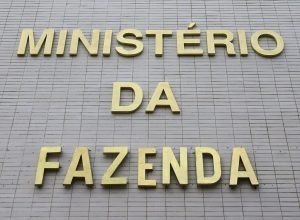 fazenda-comemora-ipca-de-4,26%-e-projeta-menor-inflacao-do-plano-real