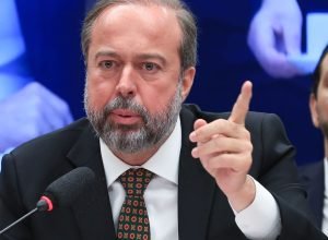 ministro-cobra-medidas-rigorosas-apos-outro-vazamento-da-vale-em-mg