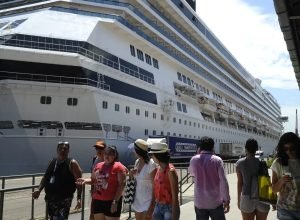 carnaval-2026:-cruzeiros-devem-atrair-40-mil-pessoas-no-brasil