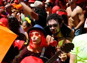 rio-espera-receber-6,8-milhoes-de-folioes-apenas-em-blocos-de-rua