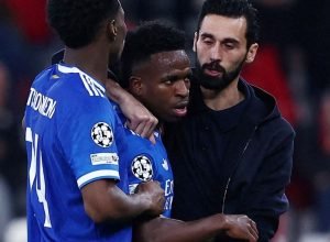 vini-jr-marca-golaco-e-denuncia-caso-de-racismo-em-liga-dos-campeoes