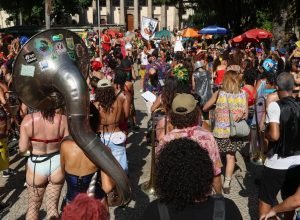 carnaval-2026:-pm-do-rio-prende-458-suspeitos-de-crimes