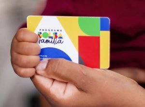 caixa-paga-bolsa-familia-a-beneficiarios-com-nis-de-final-7