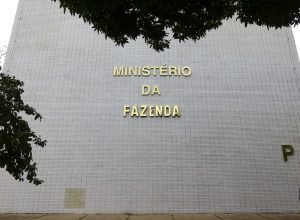 saida-de-haddad-do-governo-depende-de-reuniao-entre-lula-e-trump