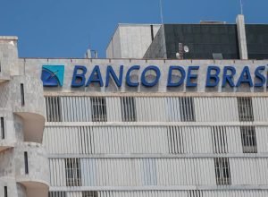 justica-bloqueia-acoes-do-brb-ligadas-a-banco master