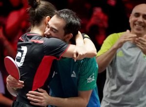 “calderashi”-bate-dupla-numero-1-e-fatura-titulo-no-smash-de-singapura