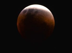 saiba-como-sera-a-lua-de-sangue-na-proxima-terca-feira