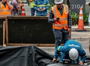 enel-constata-gas-no-buraco-aberto-por-explosao-na-rua-da-consolacao