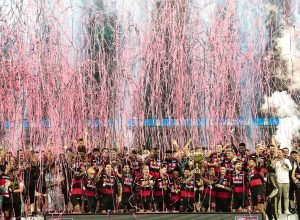 flamengo-vence-fluminense-nos-penatis-e-fatura-tricampeonato-carioca