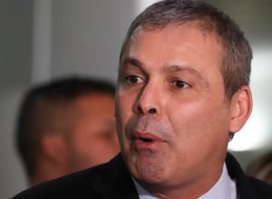 deputado-aciona-justica-contra-alta-de-ate-15%-na-conta-de-luz-no-rio