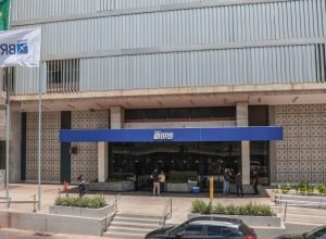 justica-suspende-uso-de-terrenos-como-garantia-ao-banco-de-brasilia