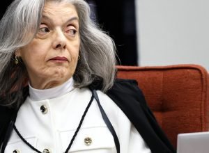 carmen-lucia-relata-ameaca-de-bomba-em-palestra-a-estudantes-no-df