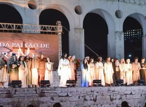 auto-da-paixao-de-cristo-nos-arcos-da-lapa-chega-a-48a-edicao