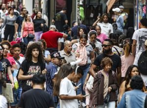 populacao-no-brasil-cresce-em-ritmo-menor-e-esta-envelhecendo