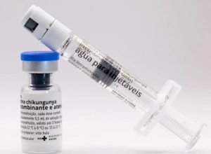 populacao-de-dourados-(ms)-comeca-a-receber-vacina-contra-chikungunya