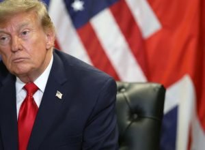trump-diz-acompanhar-de-perto-eleicao-brasileira-e-nao-declara-apoio
