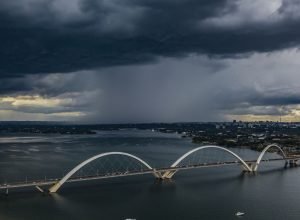 primavera-chuvosa:-inmet-alerta-para-perigo-potencial-de-temporais