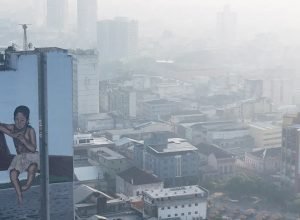 fumaca-de-queimada-que-encobre-manaus-traz-alerta-para-riscos-a-saude