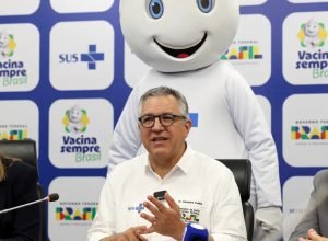 escolas-terao-campanha-de-vacinacao-entre-14-e-25-de-abril