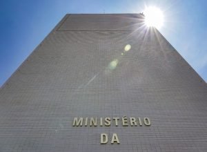 coaf-alerta-para-golpistas-se-passando-por-servidores-do-orgao