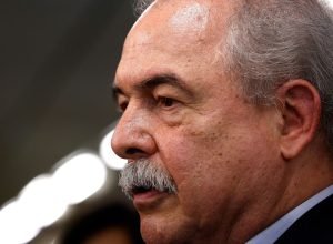 mercadante:-“portas-do-bndes”-estao-abertas-para-todos-os-estados