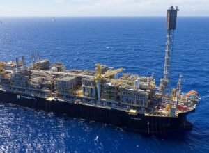 petrobras-tem-lucro-de-r$-35-bilhoes-no-primeiro-trimestre-de-2025
