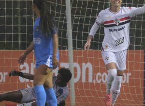 sao-paulo-goleia-para-assumir-3a-colocacao-do-brasileiro-feminino