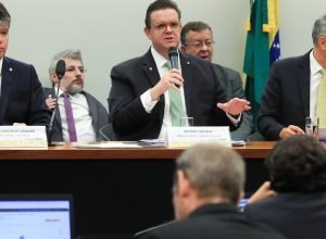 wolney:-descontos-ilegais-de-pensoes-do-inss-podem-chegar-a-r$-3-bi