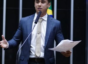 stj-mantem-condenacao-de-nikolas-por-transfobia-contra-duda-salabert