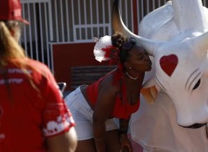 garantido-ou-caprichoso?-comeca-festival-de-paritins