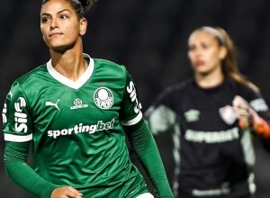 brasileiro-feminino:-fluminense-perde-para-palmeiras-e-se-complica