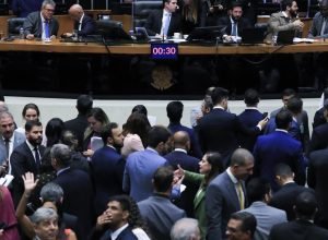 camara-aprova-urgencia-para-suspender-decreto-do-iof