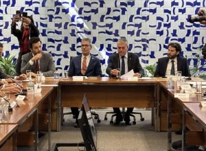 Zema e Tadeu Leite em BRB-min